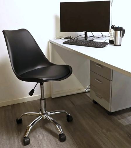 Silla Escritorio Oficina Pc Eames Con Ruedas Almohadón Color Negro - Imagen 5